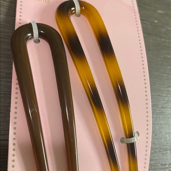 Scunci French Hair Pins Set - Picture 3 of 3